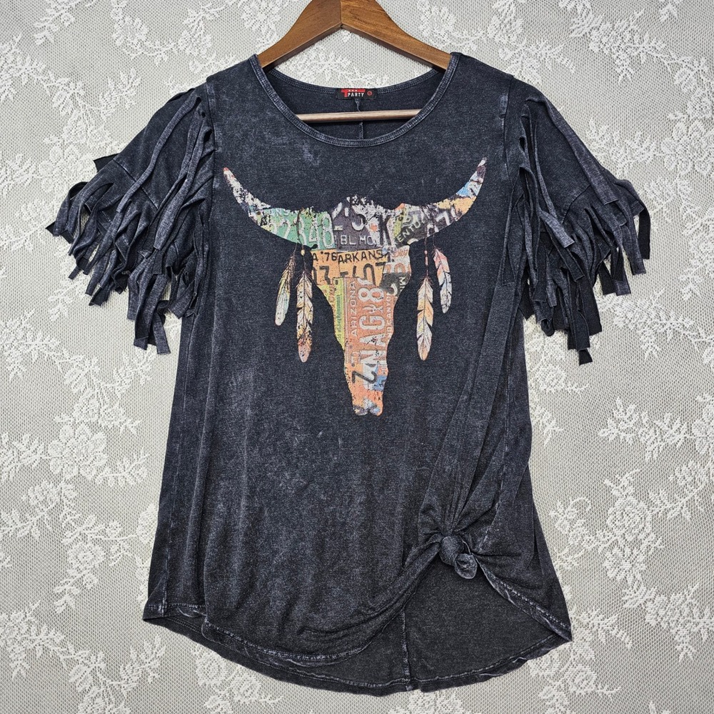 The Party Fringe Sleeve Top Bull License Plate Graphic Sz Small Cowgirl Festival - Picture 5 of 9
